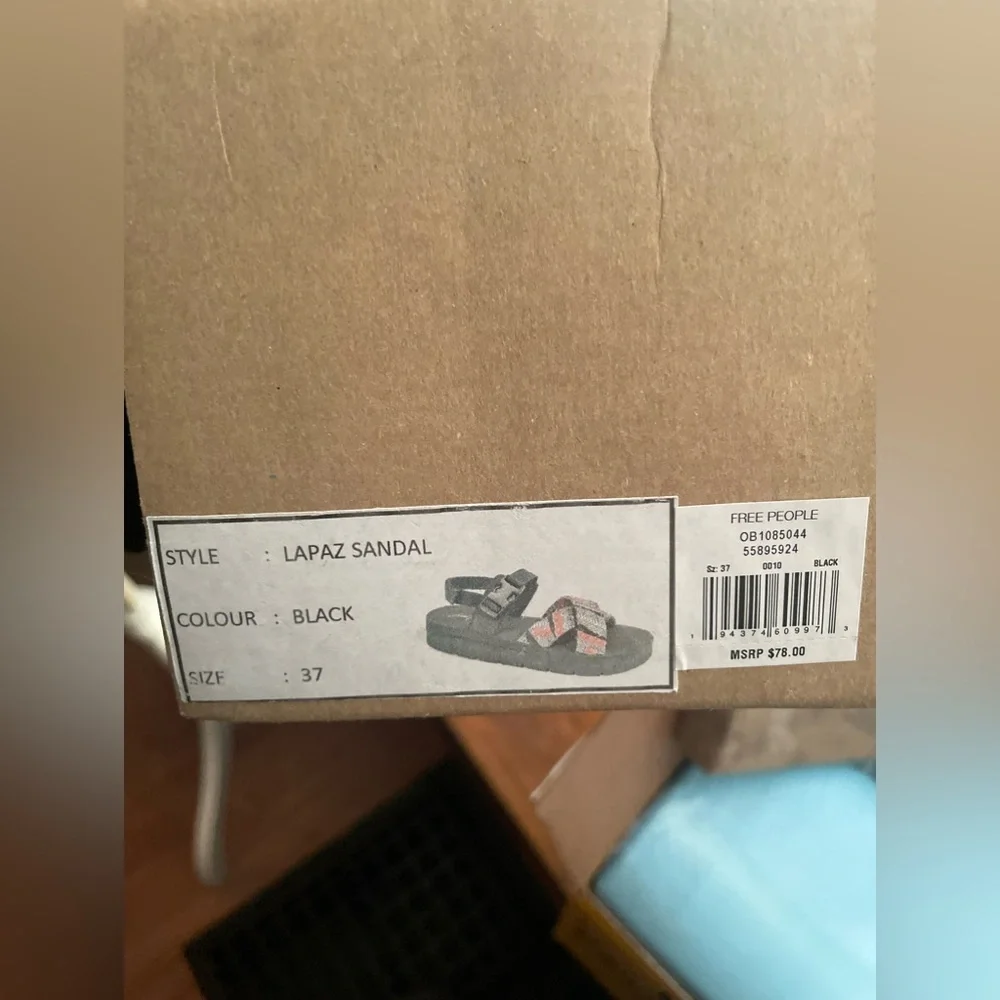 New in Box Free People Sandals La Paz Printed Sandals *make offers*